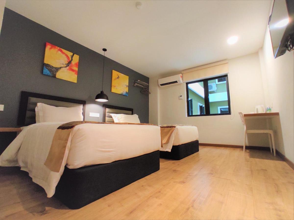 Apple Suites Hotel Sitiawan Εξωτερικό φωτογραφία