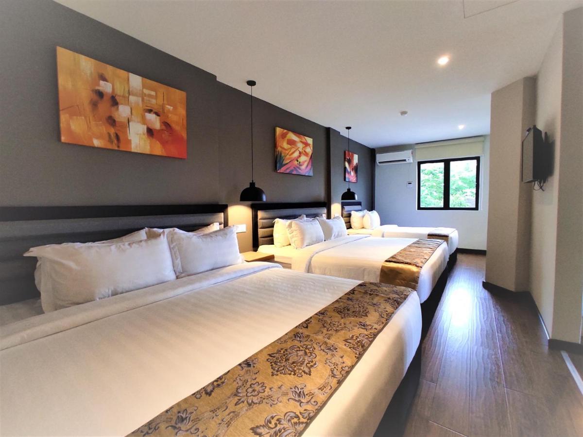 Apple Suites Hotel Sitiawan Εξωτερικό φωτογραφία