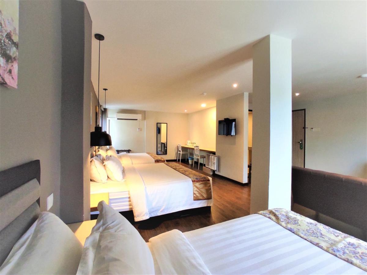 Apple Suites Hotel Sitiawan Εξωτερικό φωτογραφία