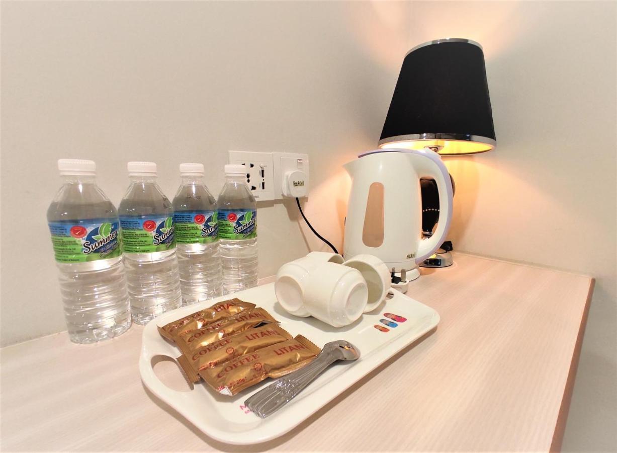 Apple Suites Hotel Sitiawan Εξωτερικό φωτογραφία