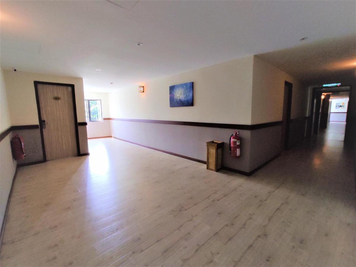Apple Suites Hotel Sitiawan Εξωτερικό φωτογραφία