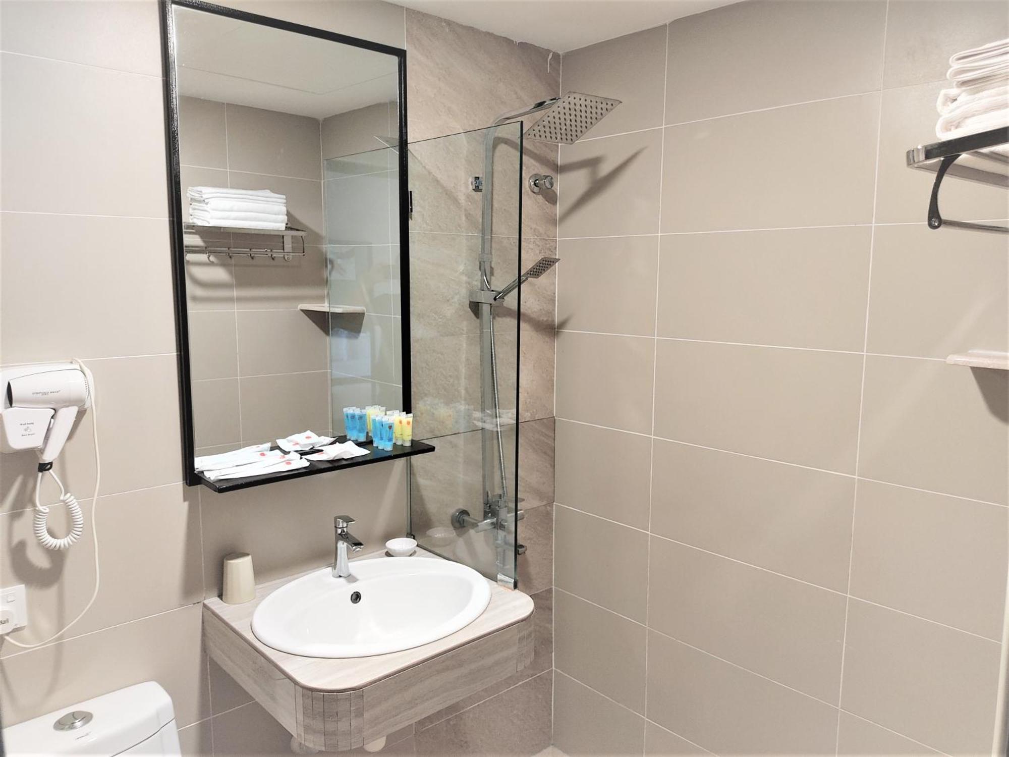 Apple Suites Hotel Sitiawan Εξωτερικό φωτογραφία
