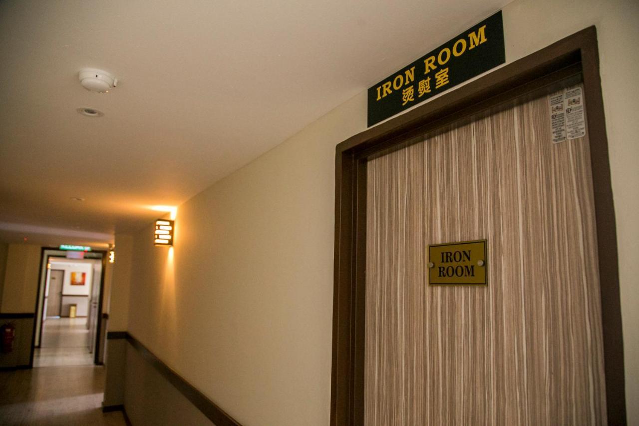 Apple Suites Hotel Sitiawan Εξωτερικό φωτογραφία